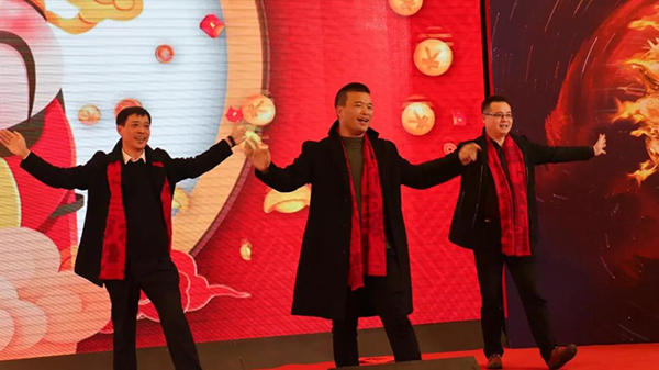 青春與活力盡情綻放 青春與活力盡情綻放