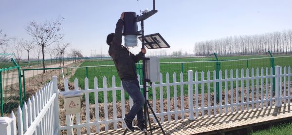 植保開燈巡檢服務 植保開燈巡檢服務