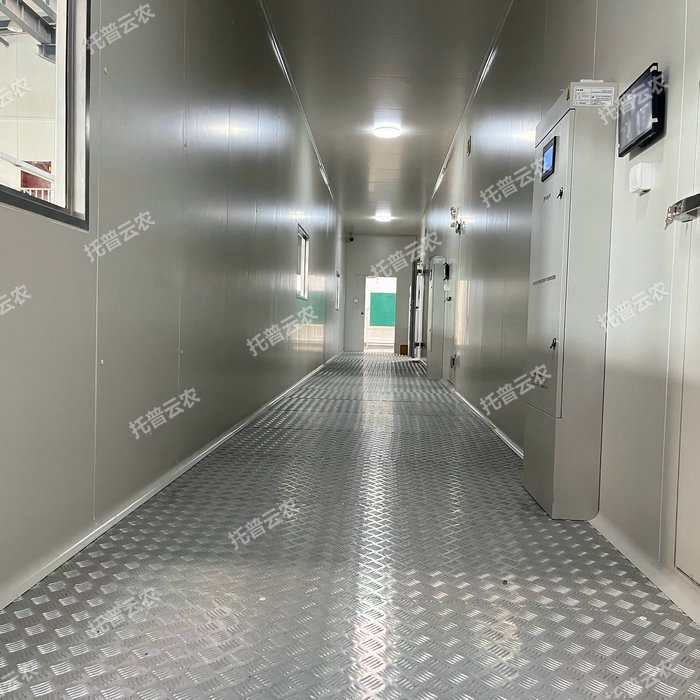 1758850625779148.jpg 種質資源庫 走廊視角.jpg